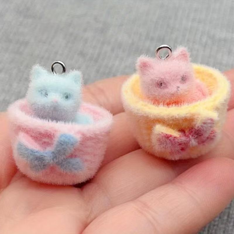 4pcs 3D plush resin cat pendan - Jewelry Making Accessories 评论和价格